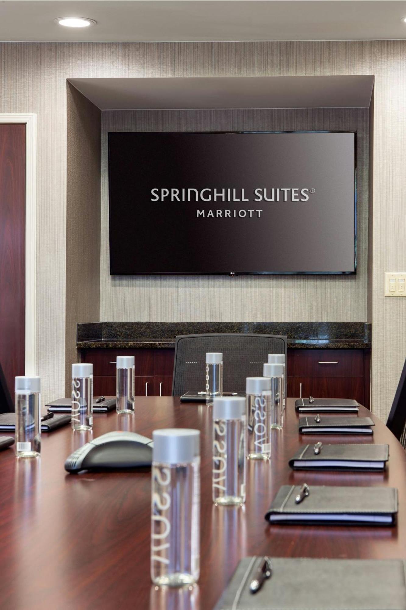 Springhill Suites Bakersfield Exterior foto